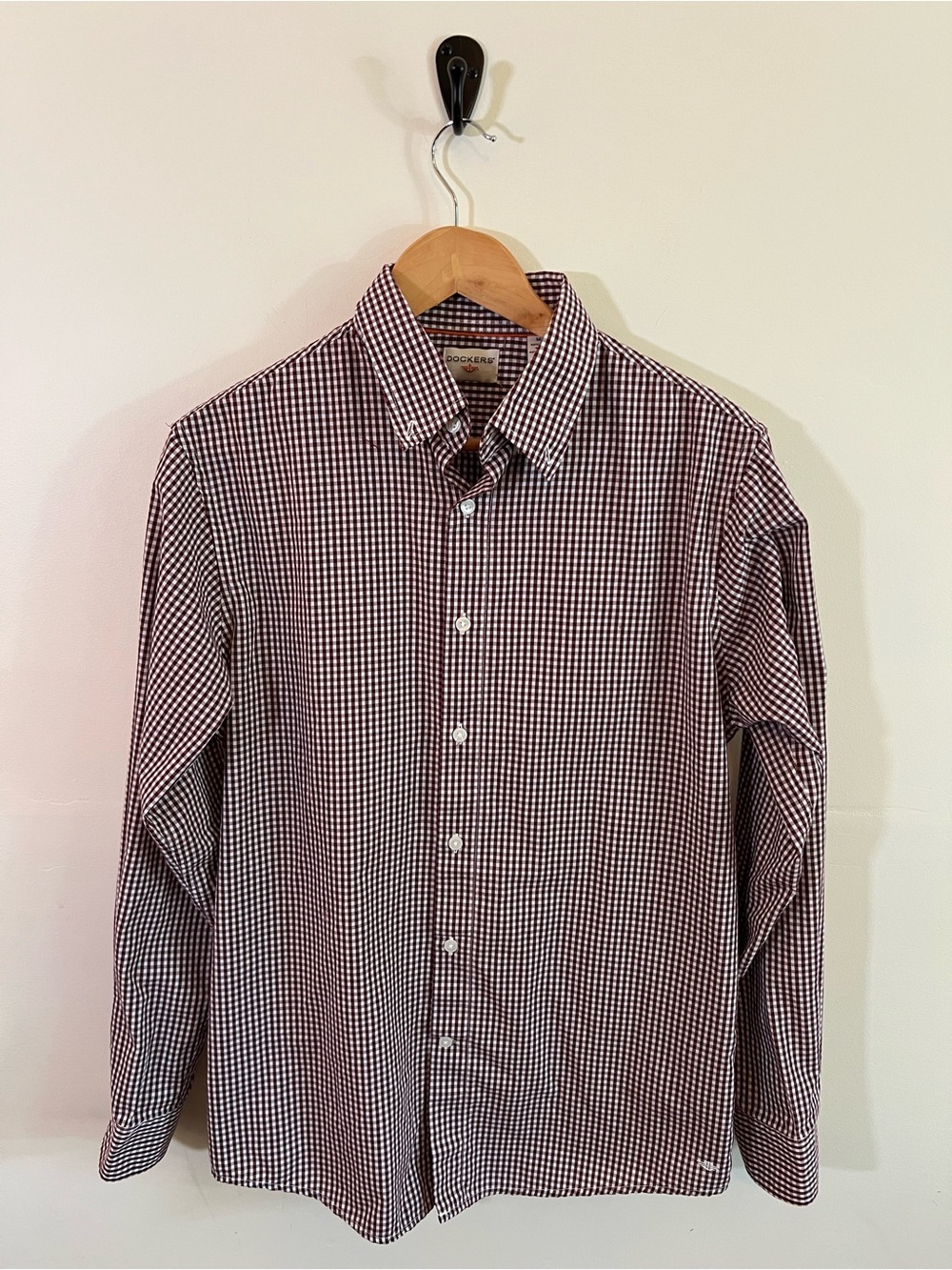 Dockers Mens Medium Burgundy White Gingham Button Down Shirt Casual